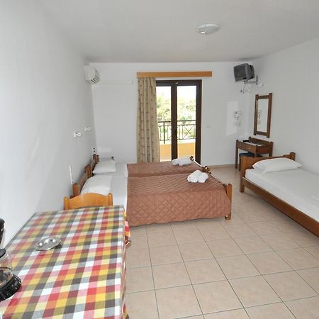 Pennystella Apartments Agia Pelagia  Extérieur photo