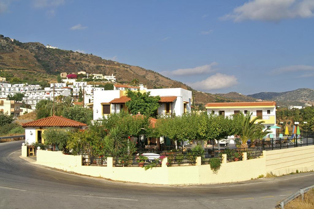 Pennystella Apartments Agia Pelagia  Extérieur photo